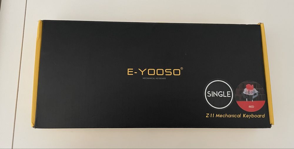 Teclado mecânico gaming E-Yooso