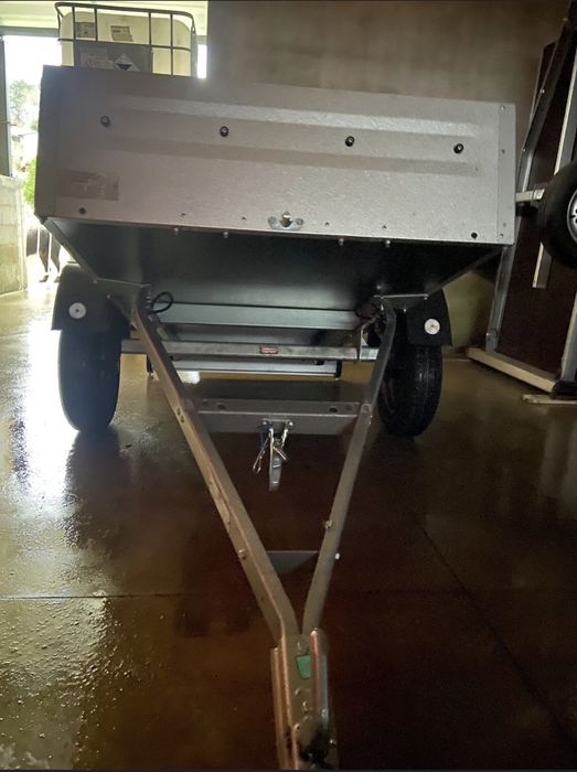 Atrelado para venda como novo