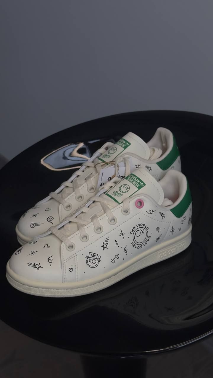 Кроссовки адидас, Adidas,Stan Smith нові, новые, оригинал, Кросы, крос