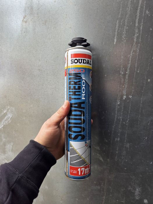 Sprzedam Klej w piance Soudal