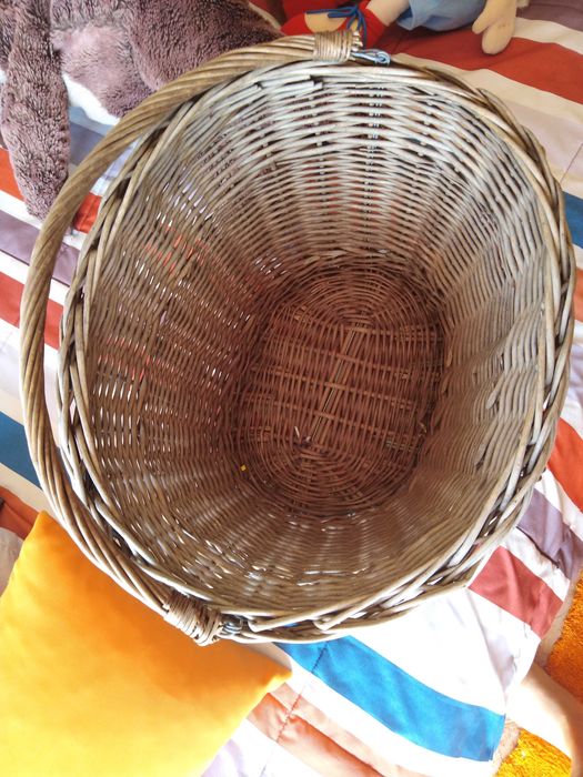 Cesta em verga para venda