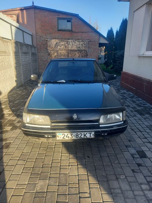 Продам Renault21