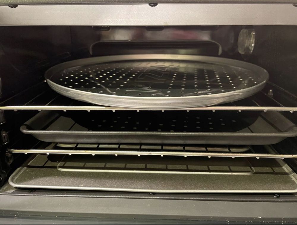 Mini piekarnik De'Longhi Sfornatutto 14 l srebrny/szary