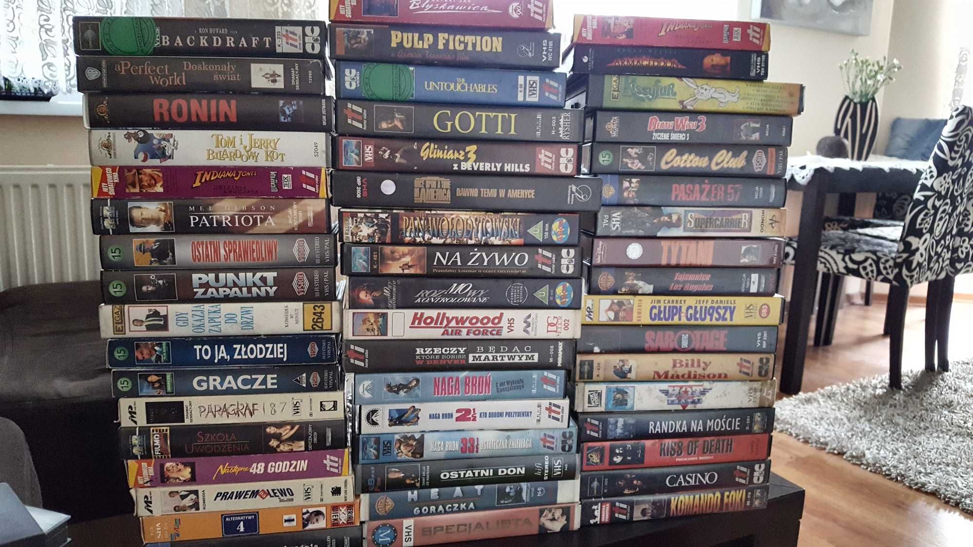 Filmy oryginalne VHS