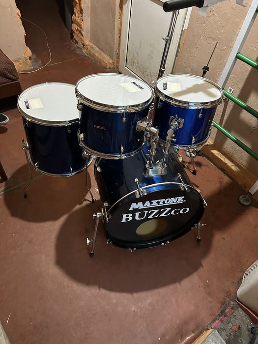 Продам барабани Maxtone, 22,12,13,16 +стійки