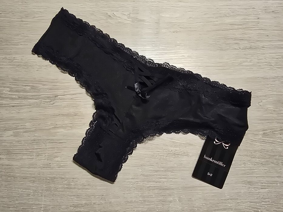 Гарні якісні жіночі труси Hunkemoller S M L розмір