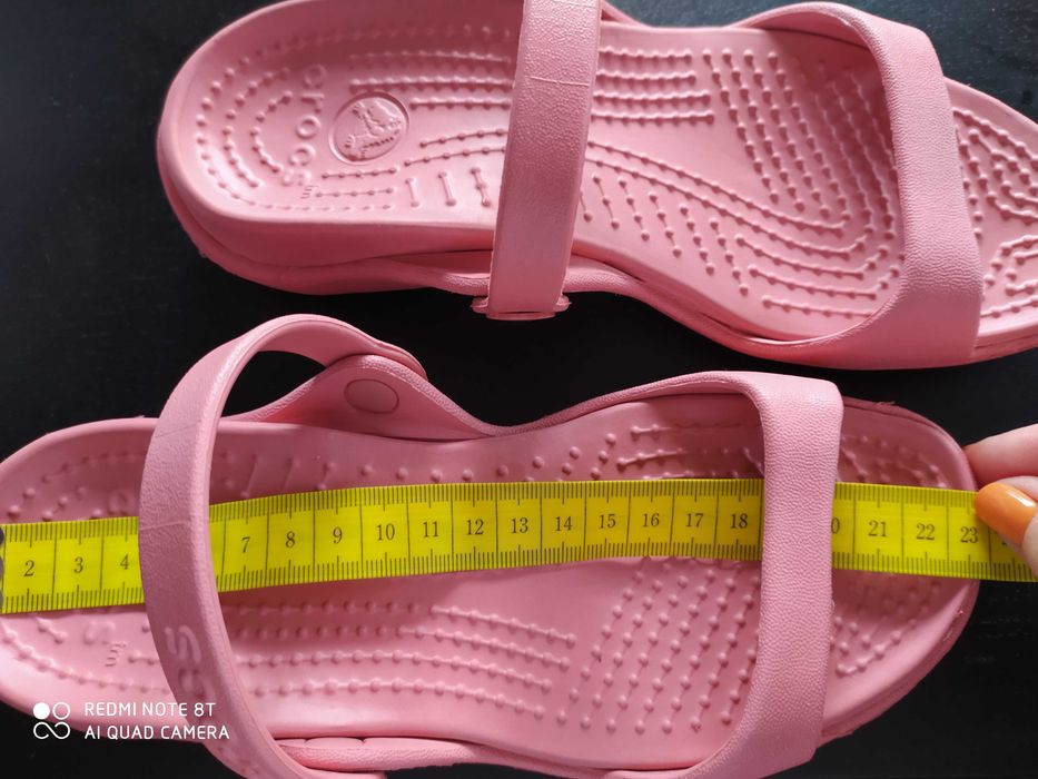 Klapki Crocs damskie