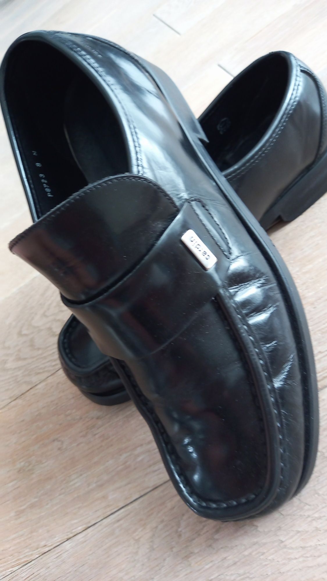 Pierre cardin  buty 42 skora woskowana