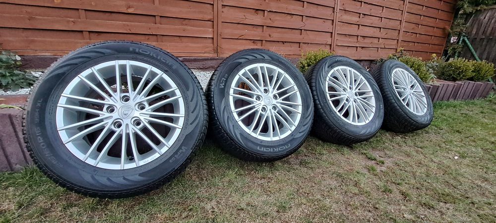 Alufelgi 16 5x115 Opony Zimowe 215 60 Astra J  Cascada Insignia Zafira