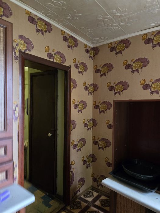 Продам двокімнатну квартиру