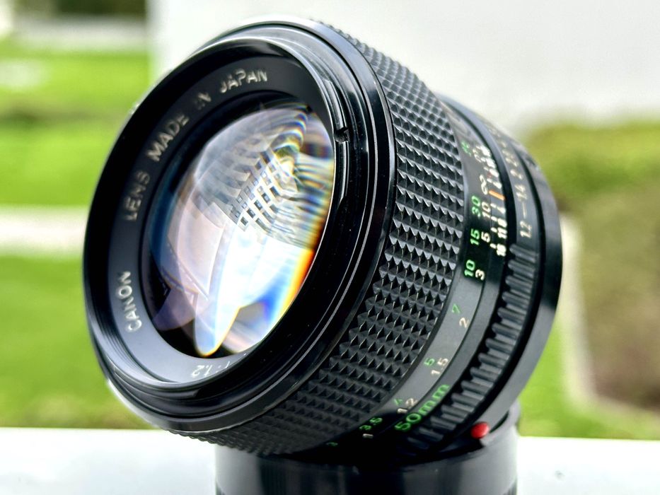 Canon nFD 50mm f/1.2 – jasny, klasyczny obiektyw – idealny stan