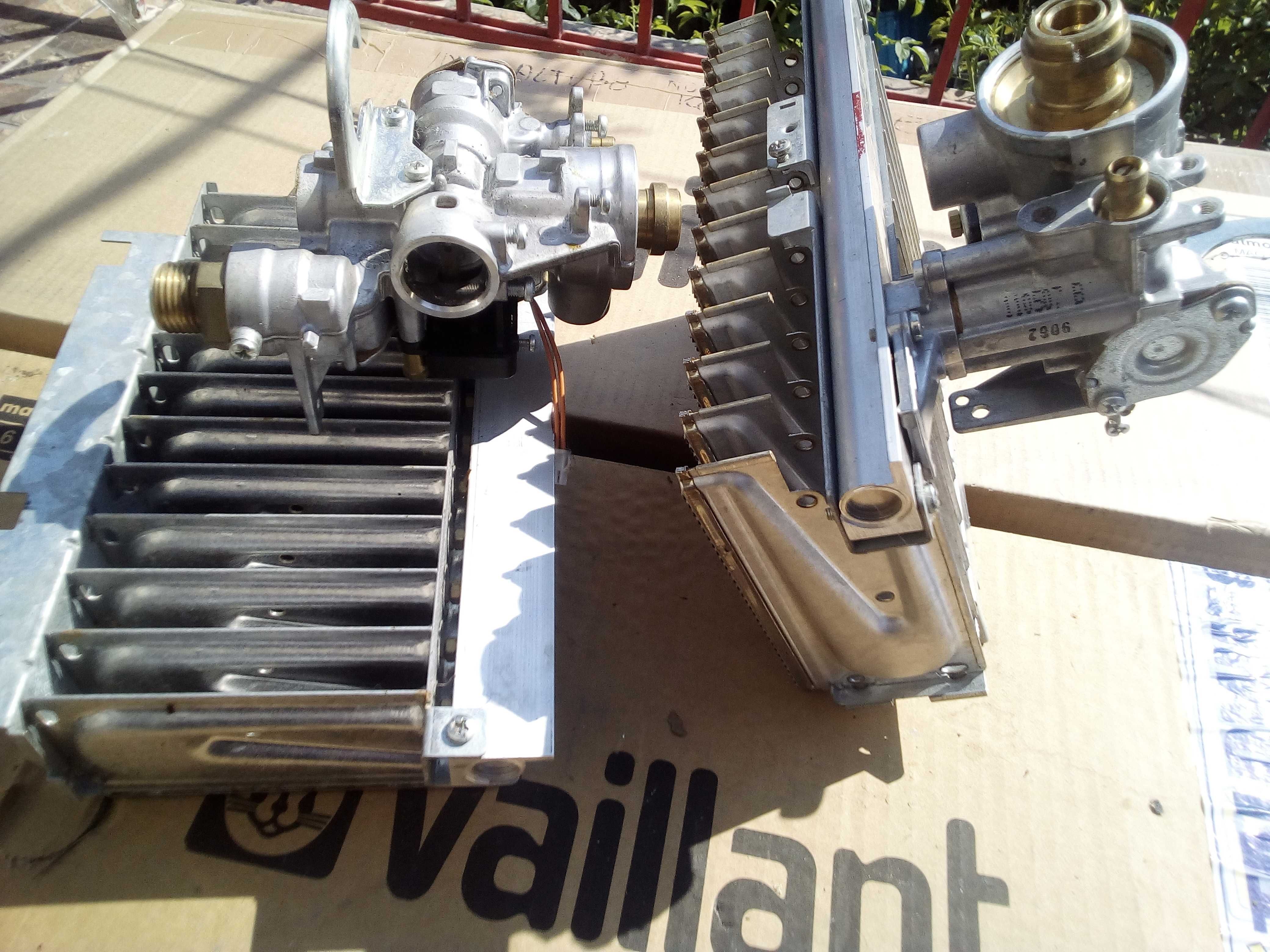 2xZESPÓŁ GAZOWY + PALNIK Vaillant atmoMag 11 mini Vaillant  MAG 11-0/0