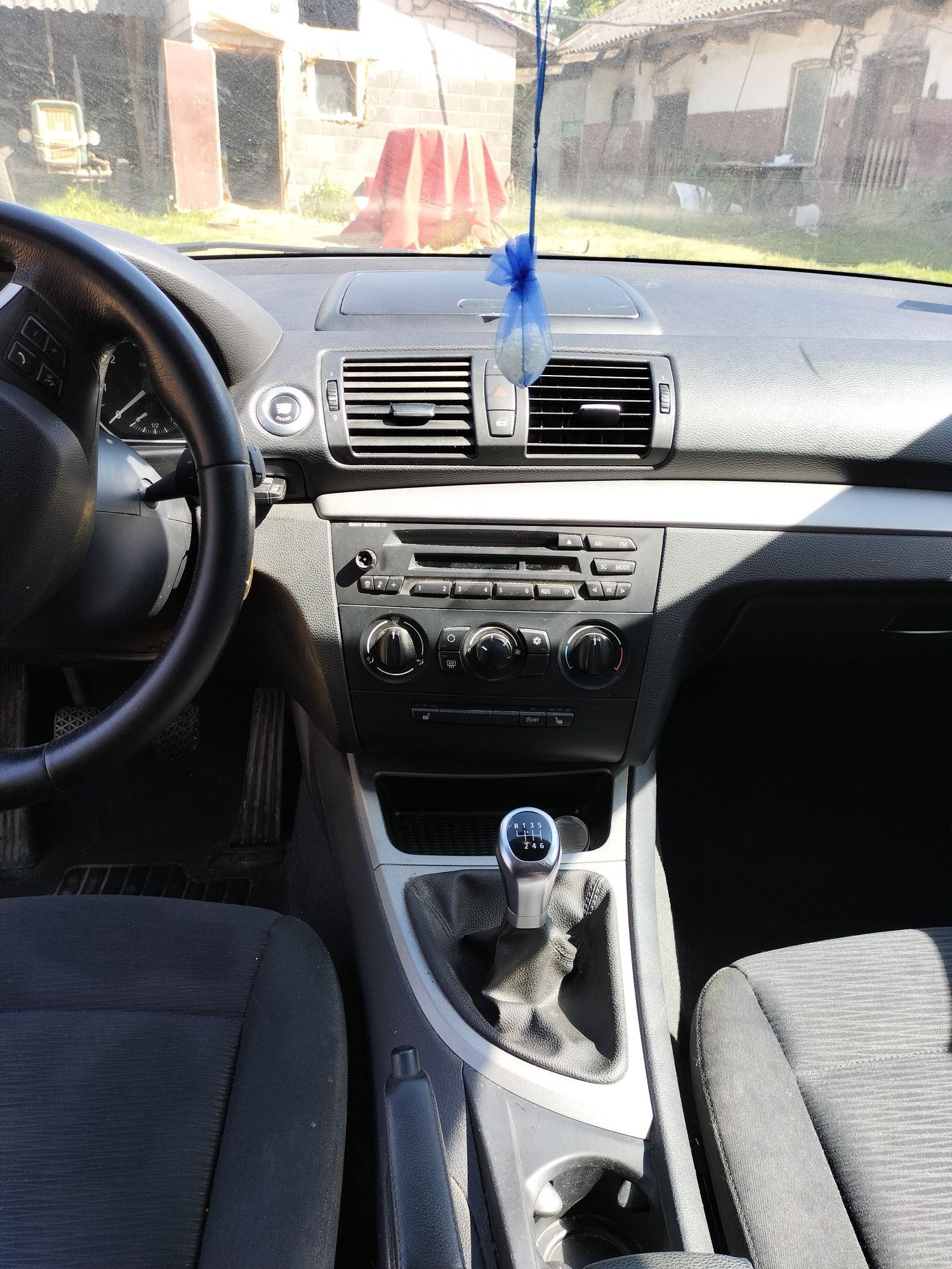 BMW SERIA 1 1.6 benzyna