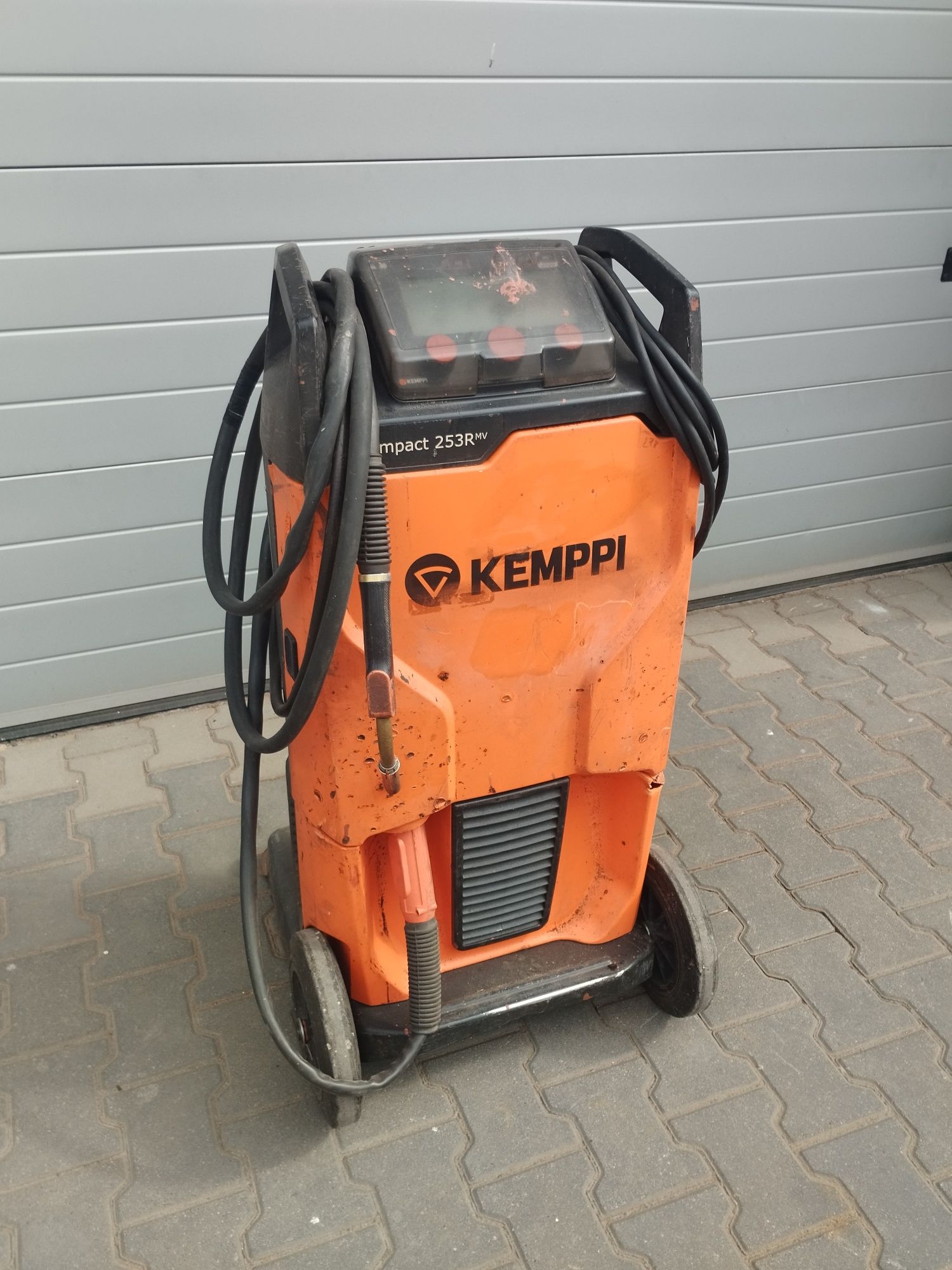 Spawarka migomat kemppi kempact 253r