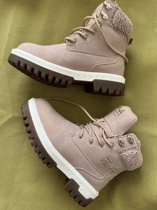 Ботіночки жіночі