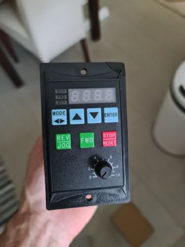 Частотний перетворювач 1500W invertor