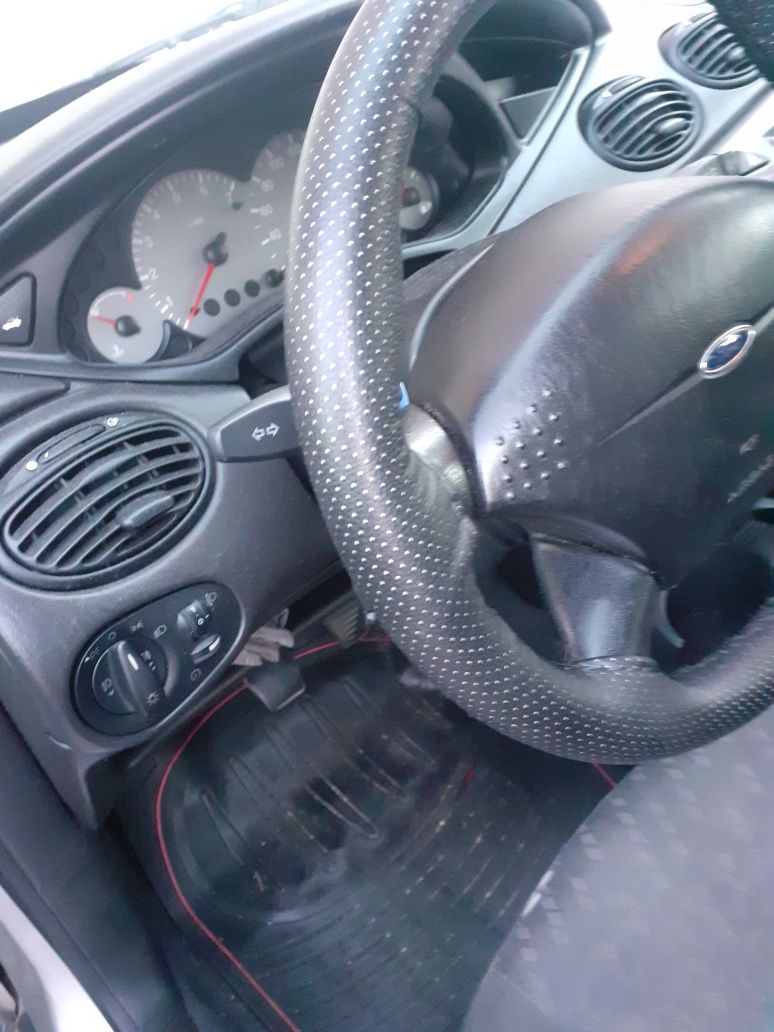 Vendo ford focus