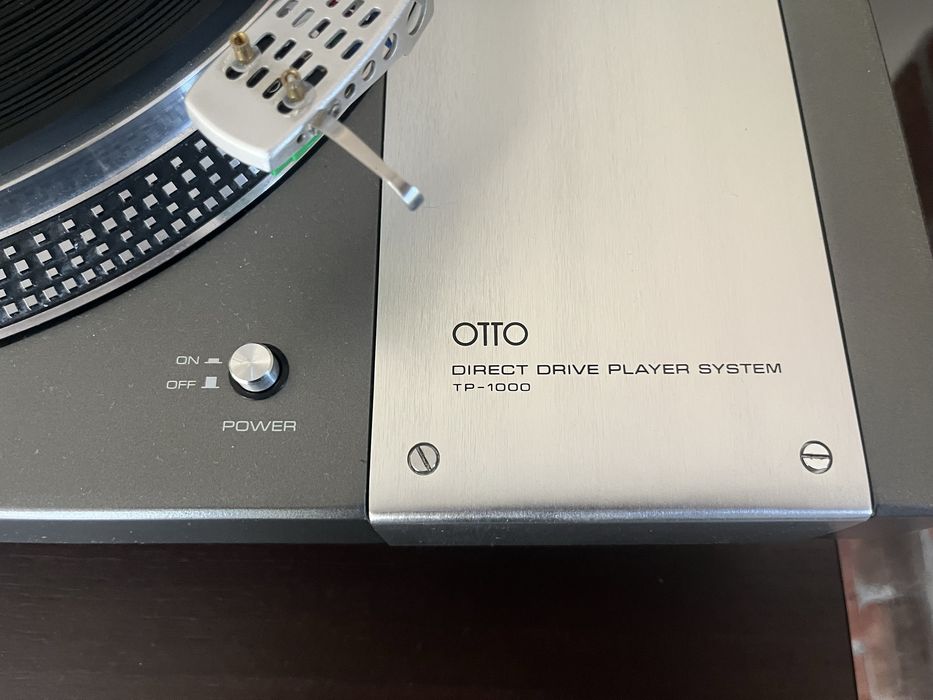Gramofon OTTO TP-1000