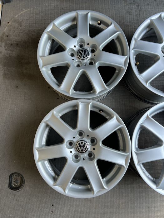 Диски 5 112 R16 Volkswagen passat b8 Jetta b7  Golf Skoda Octavia