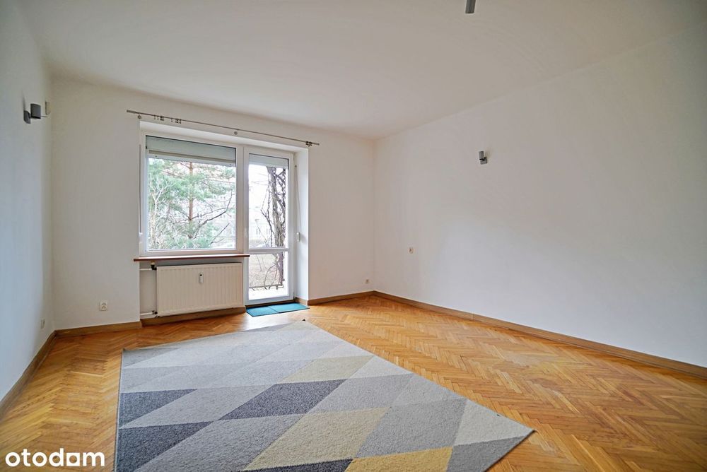 Mieszkanie 3-pokojowe, 2 balkony, parter, blok.