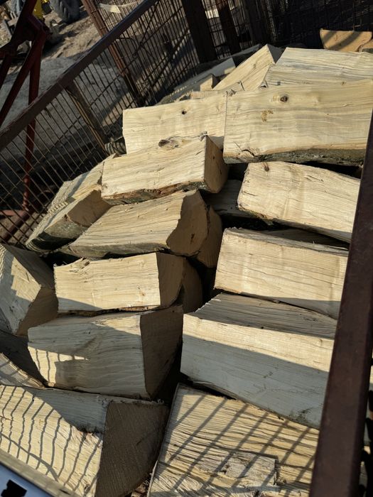 Grab buk dąb akacja sosna / drewno opałowe kominkowe