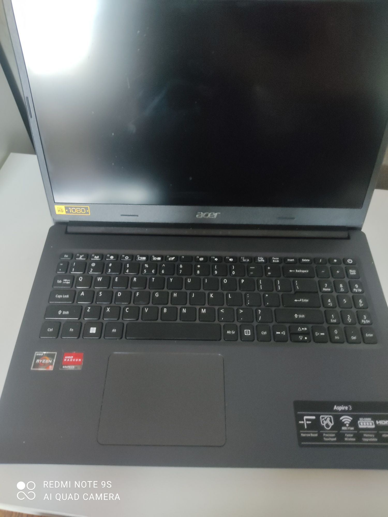 Laptop Acer aspire 3