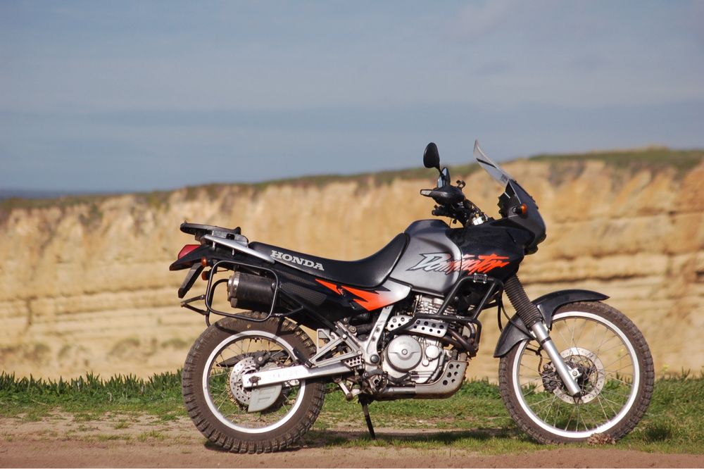 Honda Dominator NX650 RD08