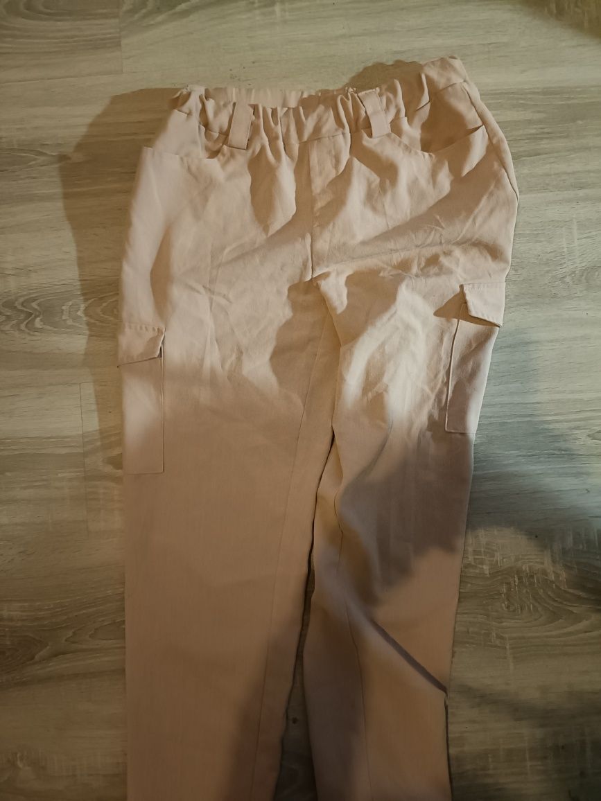 Spodnie dresowe z sinsaya