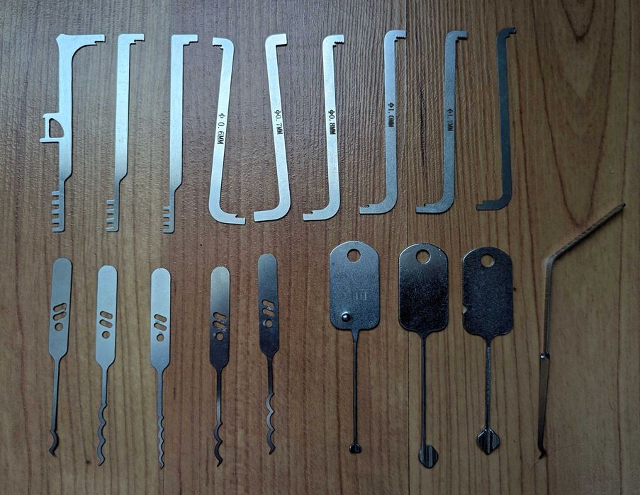 Тренировочный набор для аварийного открытия замков 18 шт.