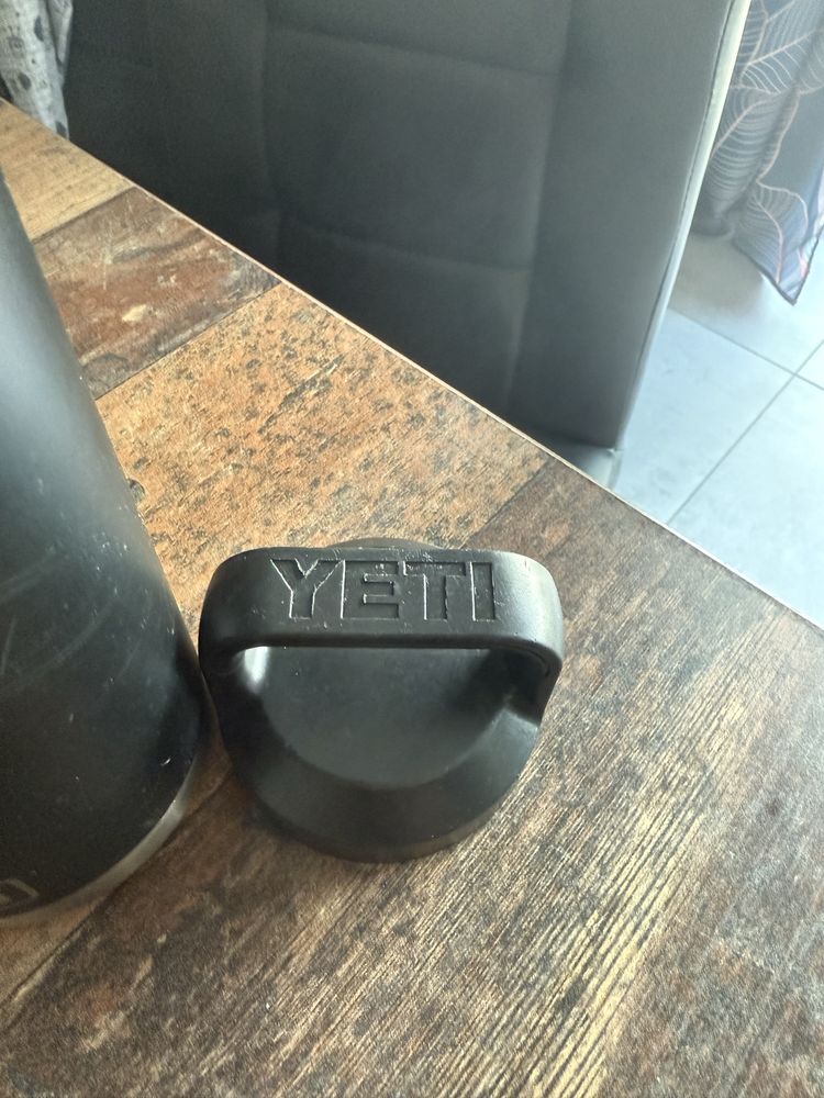 Butelka kubek termiczny YETI Rambler 18 OZ (532 ml) Chug