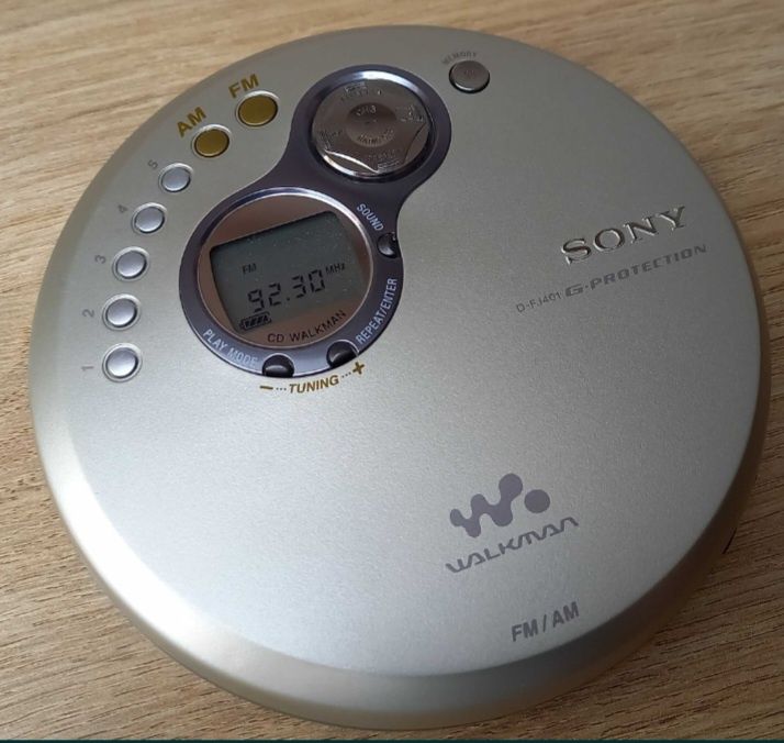 Sony D-FJ401 Radio / Discman / Walkman CD