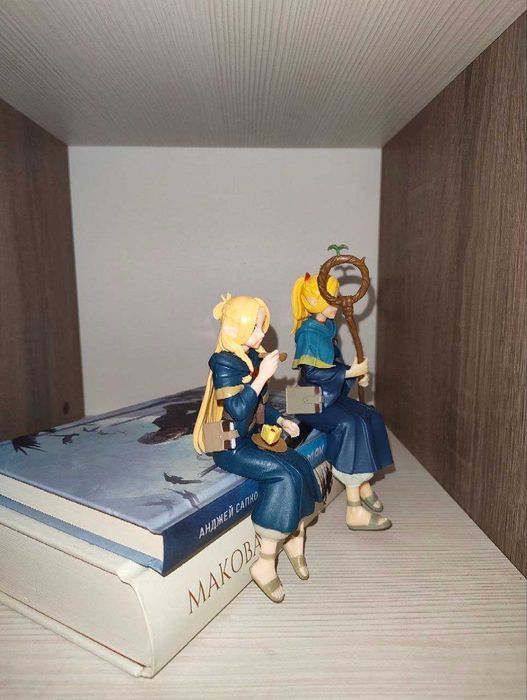 Аніме фігурки. Людина бензопила. Вовчиця та спеції. Підземелля смакоти