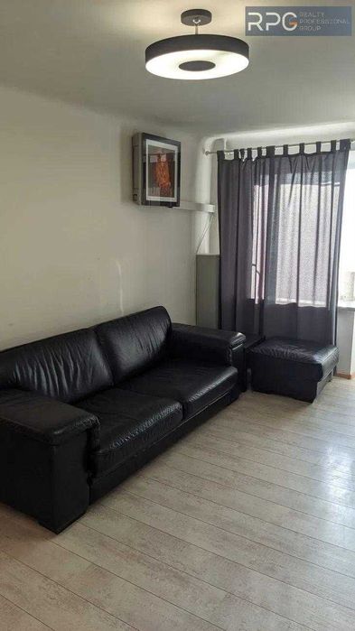 Продам 2к квартиру Печерськ метро Палац України