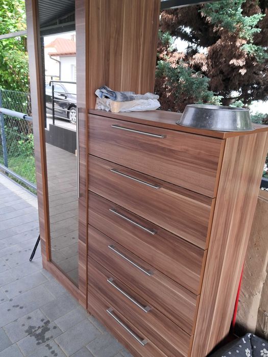 Komoda plus szafa z lustrem w zestawie stan bdb telefon