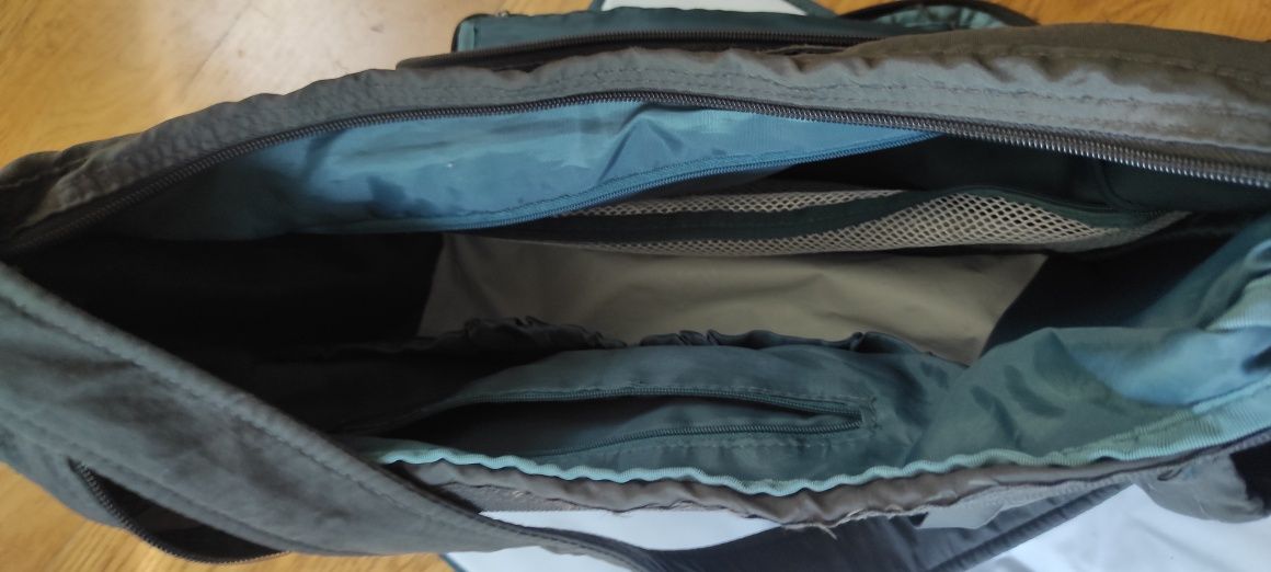 Torba do wózka Mothercare z matą do przewijania.