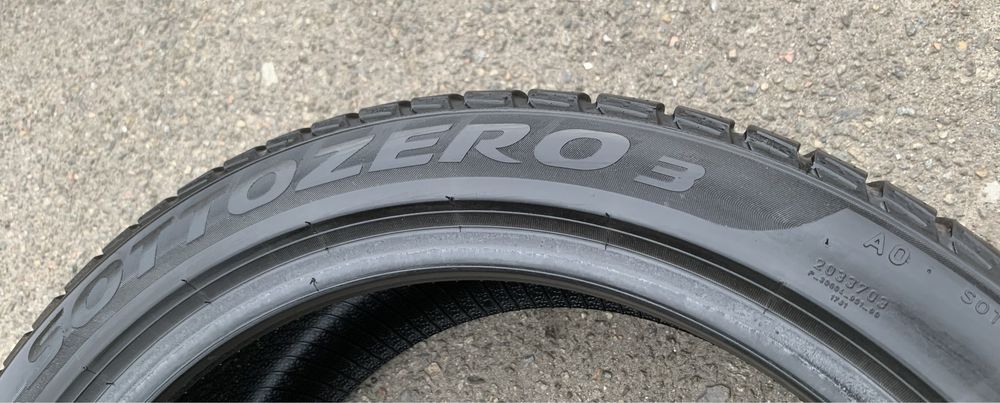 Шини Pirelli Winter SottoZero 3 245/40 R18