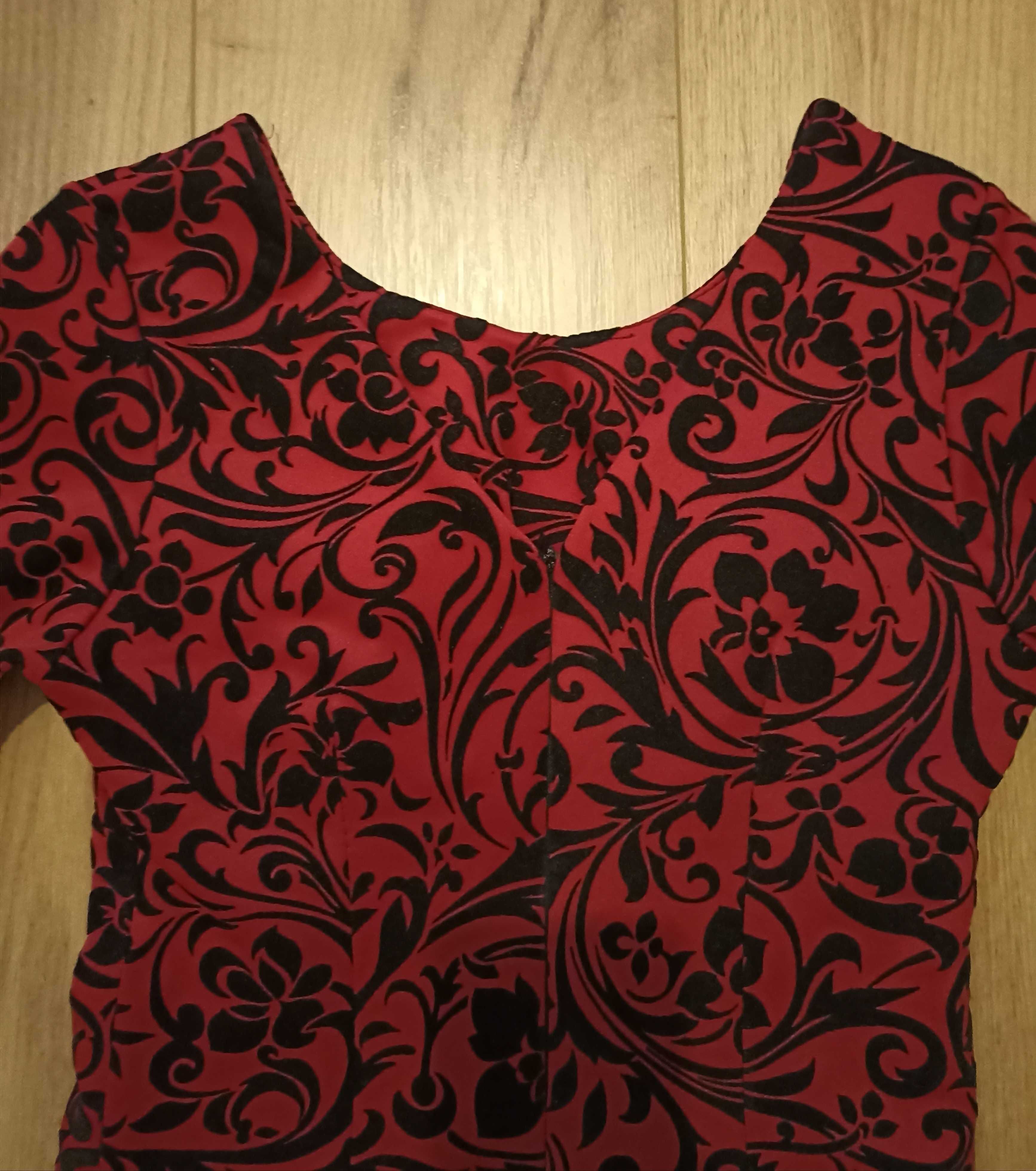 Elegancka sukienka rozmiar S