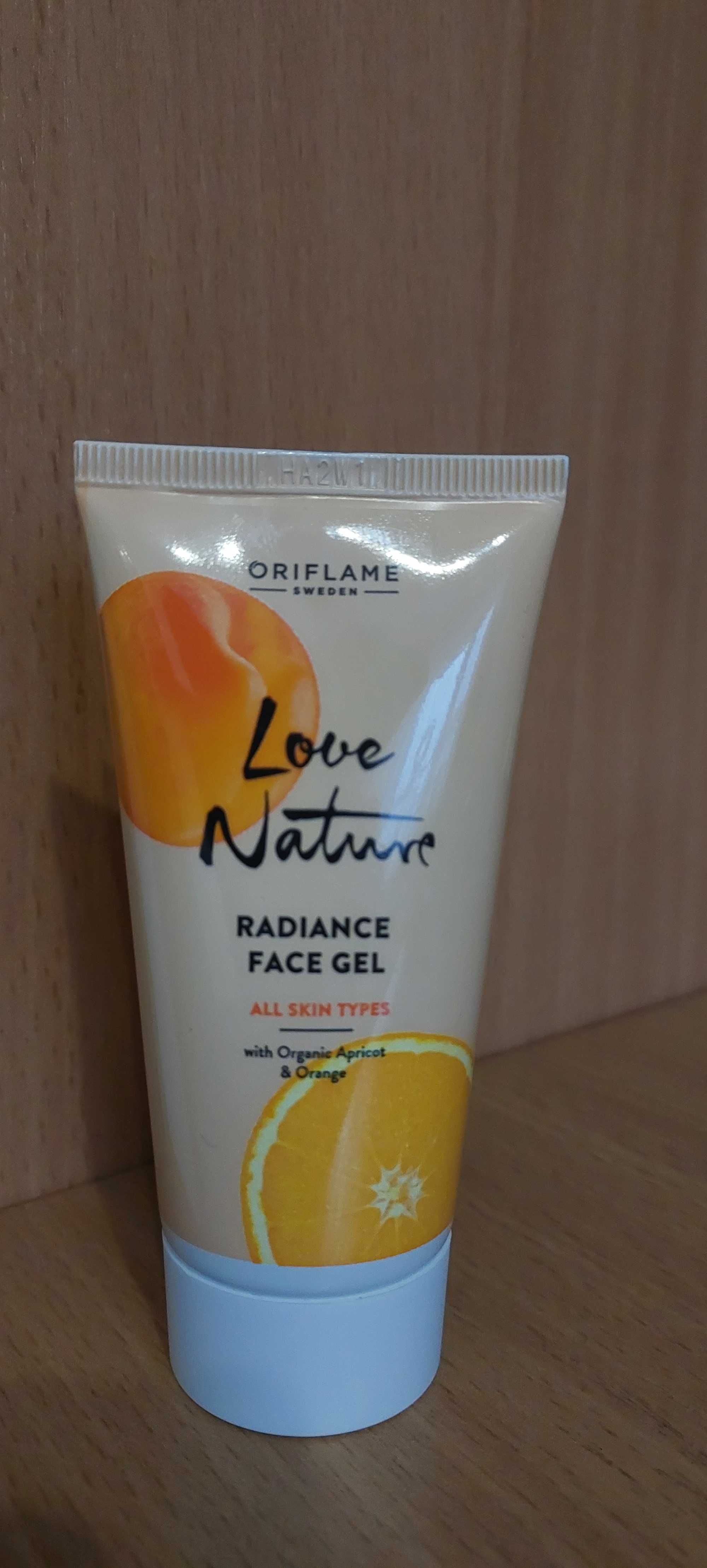 Oczyszczający żel z moreli i pomarańczy Radiance Face Gel - Oriflame