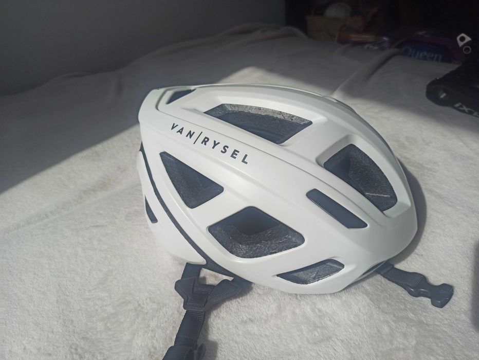 Sprzedam kask rowerowy