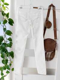 Spodnie XS sztruksowe białe ecru cienkie damskie