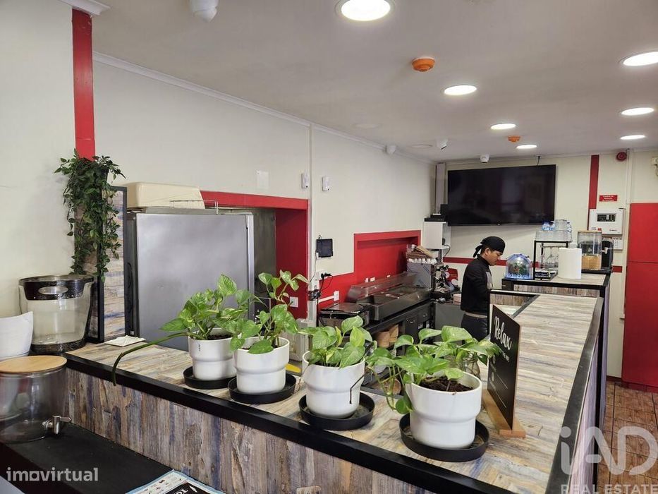 Loja / Estabelecimento Comercial em Penha de França de 55,00 m2