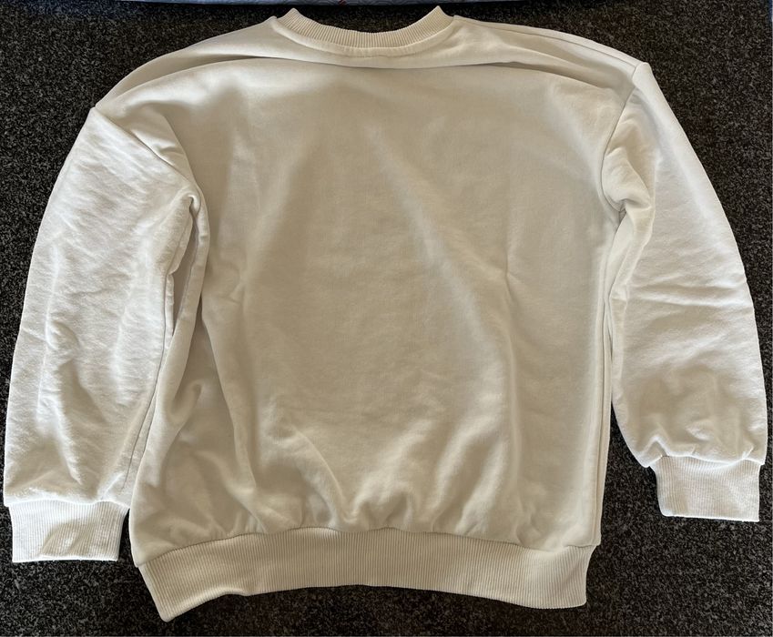 Sweat branca SmileyWorld,em bom estado