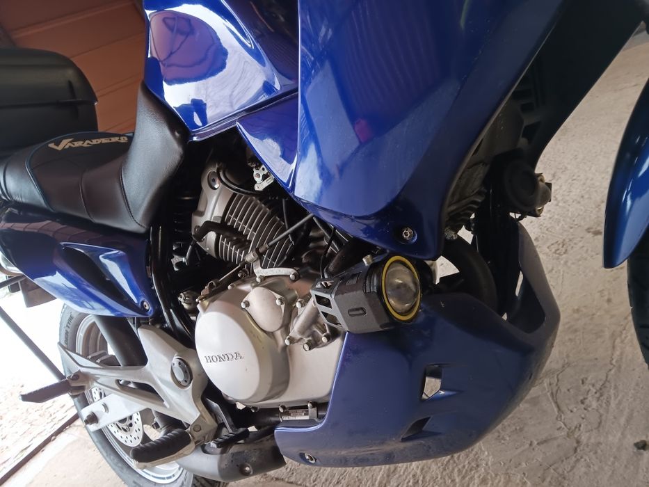 Honda Varadero 125 Ducati Jedyna Taka.Kolor Niebieski Metalik