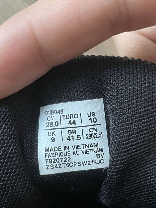 Кросівки Asics 44 gore-tex