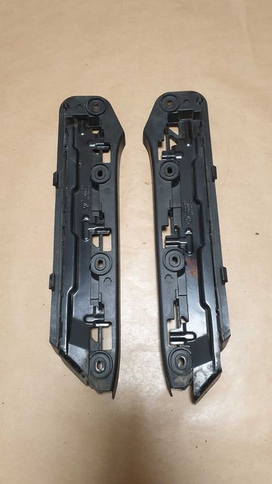 Ślizg VW Touran Caddy prawy lewy przód 1T08.070.50 1T080.70.49