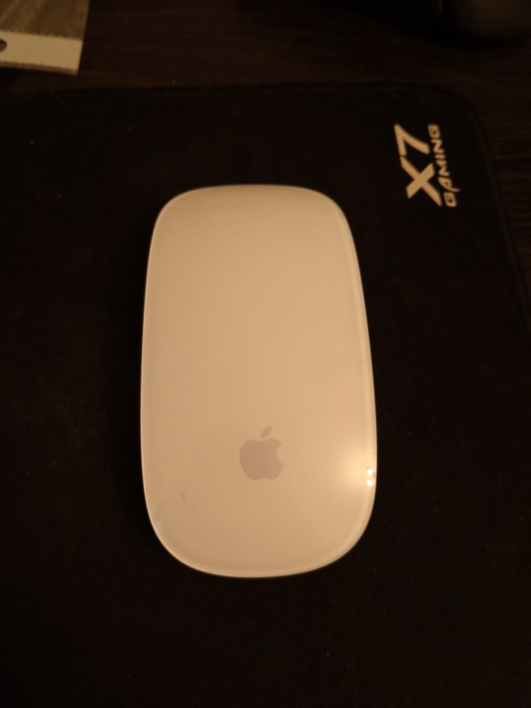 Оригинальная компьютерная мышь Apple Magic Mouse