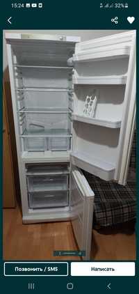 Продам холодильник Indesit !