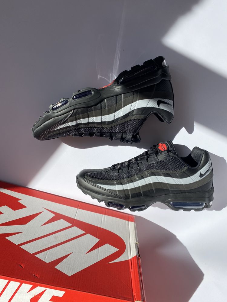 Чоловічі кросівки Nike Air max 95 UL