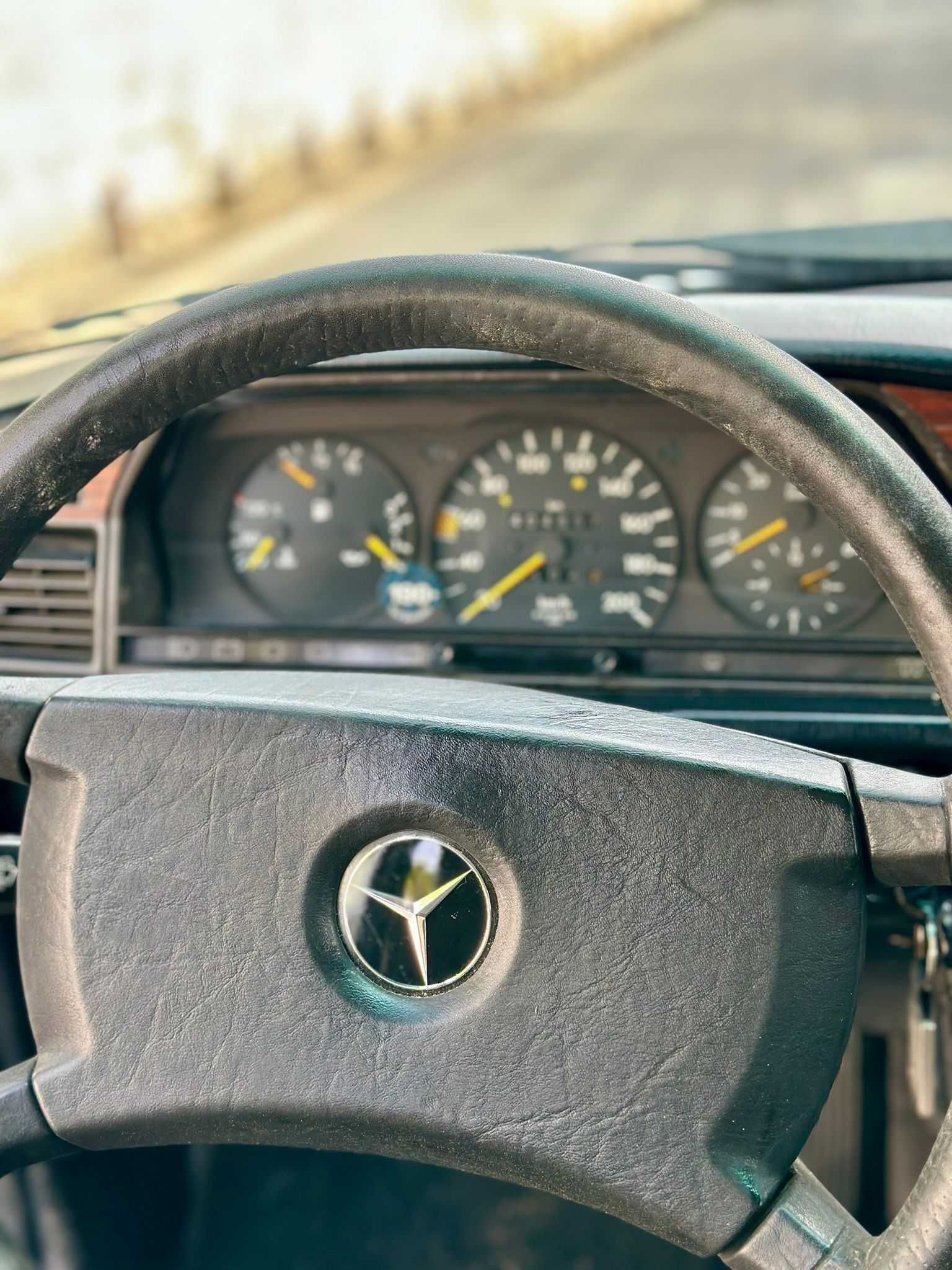 Mercedes 190D - 1990