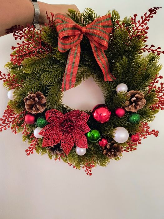 Wianek Świąteczny na drzwi